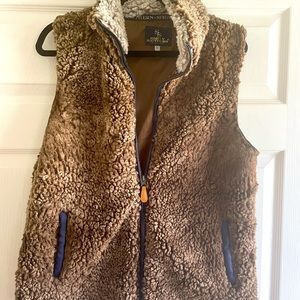 Simply Southern Sherpa Vest Size L